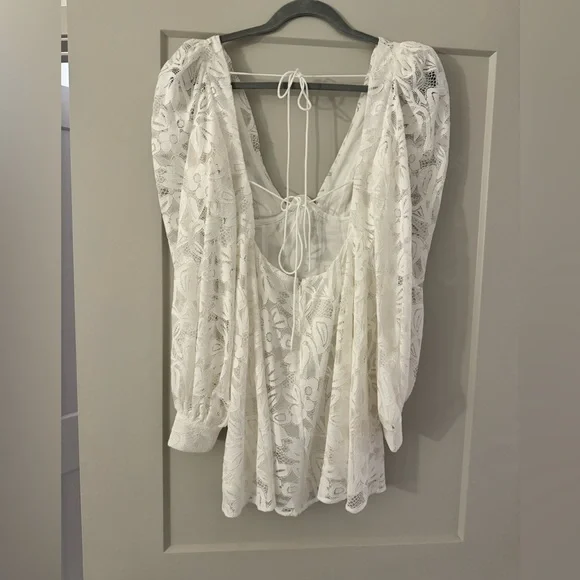 White Lace Dress - Picture 4 of 5